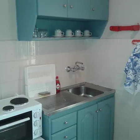 Aparthotel Maria'S Studios & Apartments *